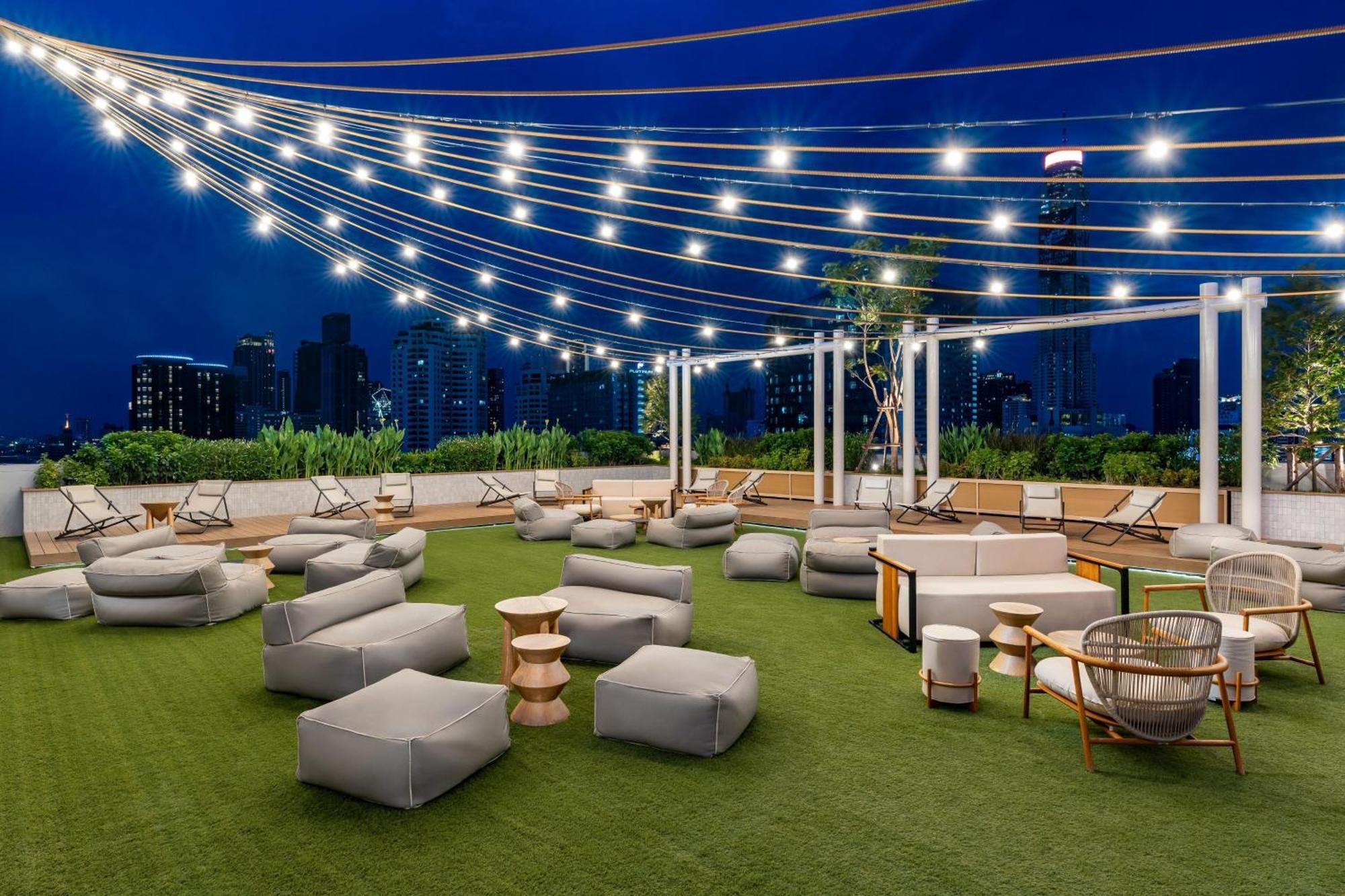 Moxy Bangkok Ratchaprasong Hotel Luaran gambar