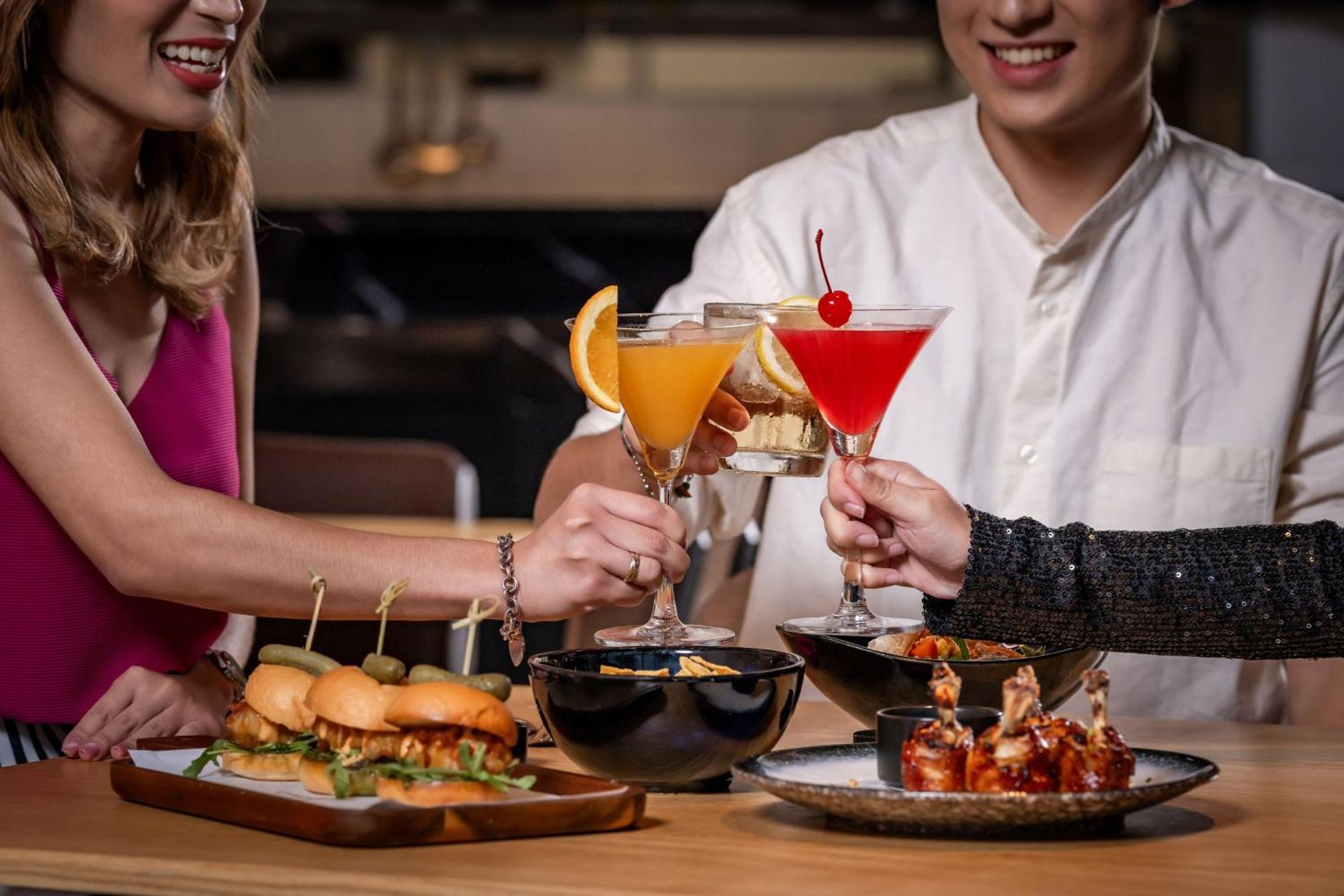 Moxy Bangkok Ratchaprasong Hotel Luaran gambar